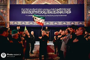 حرم مطهر رضوی در شب اربعین حسینی 