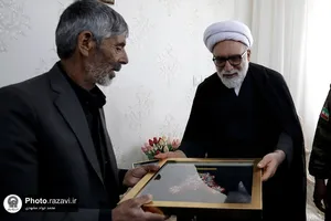 دیدار تولیت آستان قدس رضوی با خانواده شهید مسلم جاویدی مهر و جانباز حسن شکفته در قوچان
