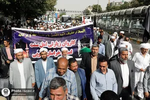 تشرف جمعی از علمای اهل سنت به حرم مطهر رضوی