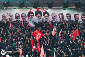 تشییع پیکر رهبر شهید انقلاب در مشهد مقدس-4