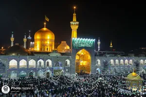 حال و هوای حرم مطهر رضوی در ایام میلاد امیرالمومنین علیه السلام