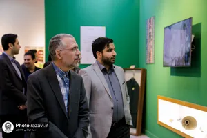 بازدید کارکنان و خدام حرم مطهر رضوی از نمایشگاه رواق خدمت
