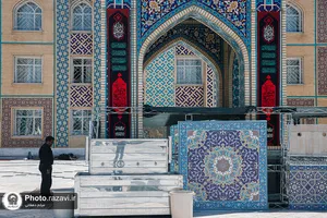 آماده&zwnj;سازی حرم مطهر رضوی در آستانه تشییع رهبر شهید انقلاب