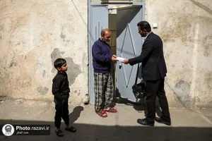 توزیع دعوتنامه افطاری حرم در مشهد