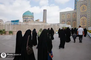 بازدید منتخبین مسابقات قرآن دانشگاه&zwnj;های پیام نور سراسر کشور از بخش&zwnj;های مختلف حرم امام رضا علیه&zwnj;السلام