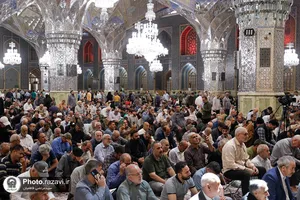 حال و هوای حرم مطهر رضوی در روز زیارتی امام رضا علیه&zwnj;السلام