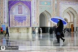 بارش باران بهاری در حرم مطهر رضوی