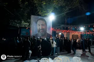 توزیع ۲۰ هزار پرس غذای متبرک به یاد رهبر شهید انقلاب-۱