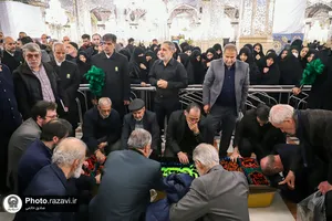 تشییع پیکر محمود فرشیدی در حرم مطهر رضوی