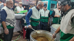 خدمت در مسیر اباعبدالله (ع) با قوت در مرز مهران ادامه دارد/ گزارش ویدئویی