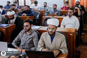 اعتکاف علمی طلاب در مدرسه تابستانی دارالعلم حرم مطهر رضوی-۲