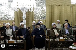 دیدار شرکت کنندگان کنگره جهانی حضرت رضا علیه&zwnj;السلام با تولیت آستان قدس رضوی