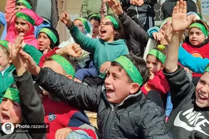 حضور خدام حرم مطهر رضوی بین آوارگان سوری