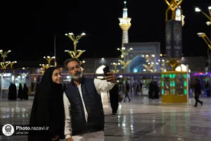 اعتکاف دانش&zwnj;آموزان دختر مدارس امام رضا علیه&zwnj;السلام در حرم مطهر رضوی
