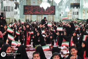 ویژه برنامه فرشتگان مقاومت در حرم مطهر رضوی-2