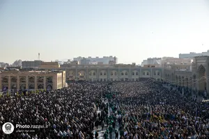 اقامه نماز عید فطر در حرم مطهر رضوی-1