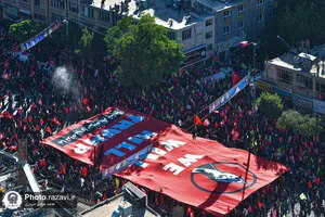 تشییع پیکر رهبر شهید انقلاب در مشهد مقدس-1