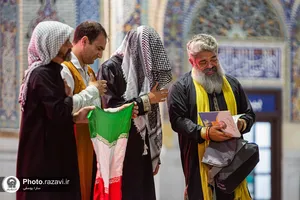 نمایش آئینی &laquo;مدافعان ایران&raquo;
