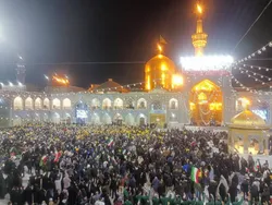 اجتماع حماسی مردم غیور مشهد در حرم مطهر رضوی برای محکوم کردن جنایات آمریکا و رژیم صهیونیستی