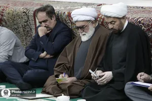 دیدار صمیمی تولیت آستان قدس رضوی با دانشجویان دانشگاه علوم پزشکی مشهد