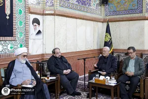 دیدار جمعی از فعالان اقتصادی خراسان رضوی با تولیت آستان قدس رضوی