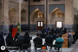 دفاع در محضرِ خورشید؛ وقتی کلمات به طوافِ حرم می‌آیند