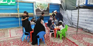 میزبانی از زائران با چاشنی فرهنگ و معرفت / خدمات فرهنگی بنیاد کرامت رضوی در موکب‌های آخر صفر