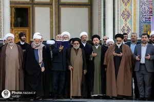 تشرف مهمانان کنگره بین&zwnj;المللی امناءالرسل به حرم مطهر رضوی