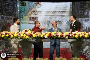 ضبط برنامه تلویزیونی شب یلدا در حرم مطهر رضوی
