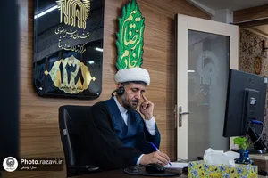 پاسخگویی تلفنی مدیر پایگاه&zwnj;های تبلیغی معرفتی حرم مطهر رضوی به مخاطبان سامانه ۱۳۸