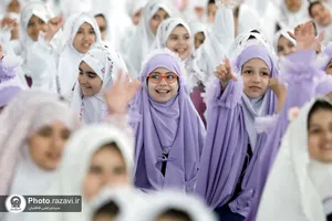 &laquo;پرواز پروانه&zwnj;ها&raquo; در حرم مطهر امام رئوف