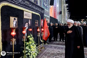 آیین خطبه&zwnj;خوانی شب شهادت امام رضا علیه&zwnj;السلام در حرم مطهر رضوی