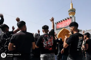 عزاداری تاسوعای حسینی در حرم مطهر رضوی-1