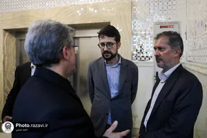 تشرف مدیر گروه اقتصادی و تجاری سفارت ایتالیا در تهران به حرم مطهر رضوی