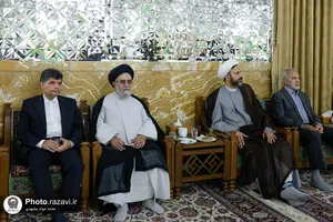 مراسم جشن عید ولادت پیامبر اکرم صلی&zwnj;الله&zwnj;و&zwnj;علیه&zwnj;وآله در تالار ولایت حرم مطهر رضوی 