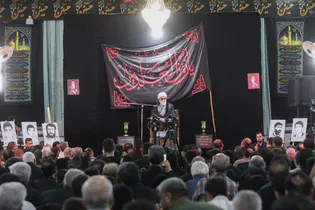 حضور تولیت آستان قدس رضوی در مراسم عزاداری افغانستانی‌های مقیم مشهد