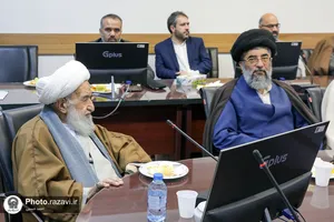 جلسه هم&zwnj;اندیشی ائمه جماعات حرم مطهر رضوی