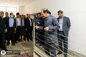بازدید کارکنان حرم مطهر از شرکت فرش آستان قدس رضوی