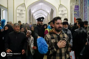 خدمت&zwnj;رسانی به زائران بارگاه منور رضوی در شبهای قدر