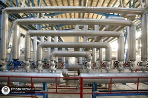 بازدید کارکنان آستان قدس رضوی از کارخانه هبلکس رضوی