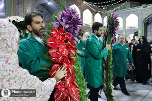 گل&zwnj;آرایی ویژه صحن و سرای رضوی به مناسب ایام دهه کرامت