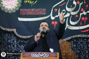 عزاداری هیئت دانشجویی در حرم مطهر رضوی