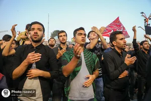 آیین چهارپایه خوانی روز شهادت امام رضا علیه&zwnj;السلام در حرم مطهر رضوی -2