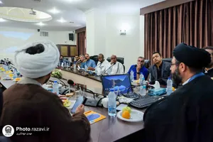 دیدار جمعی از نخبگان و فعالان فرهنگی تانزانیا با مدیران سازمان علمی و فرهنگی آستان قدس رضوی