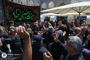 عزاداری عاشورای حسینی در حرم مطهر رضوی