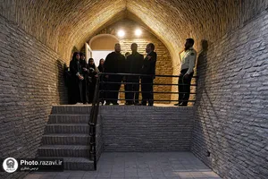 بازدید جمعی از دانشجویان دانشگاه پیام نور نیشابور از بخش&zwnj;های مختلف حرم امام رضا علیه&zwnj;السلام
