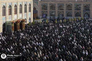 اقامه نماز عید فطر در حرم مطهر رضوی-1