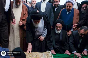 مراسم تشییع پیکر حجت&zwnj;الاسلام و المسلمین سید جعفر طباطبائی
