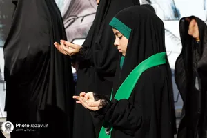 رونمایی از دیوارنگاره بست شیخ بهایی با موضوع هویت زن مسلمان