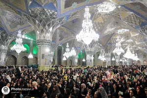 گلباران حرم مطهر رضوی در روز میلاد حضرت معصومه سلام الله علیها